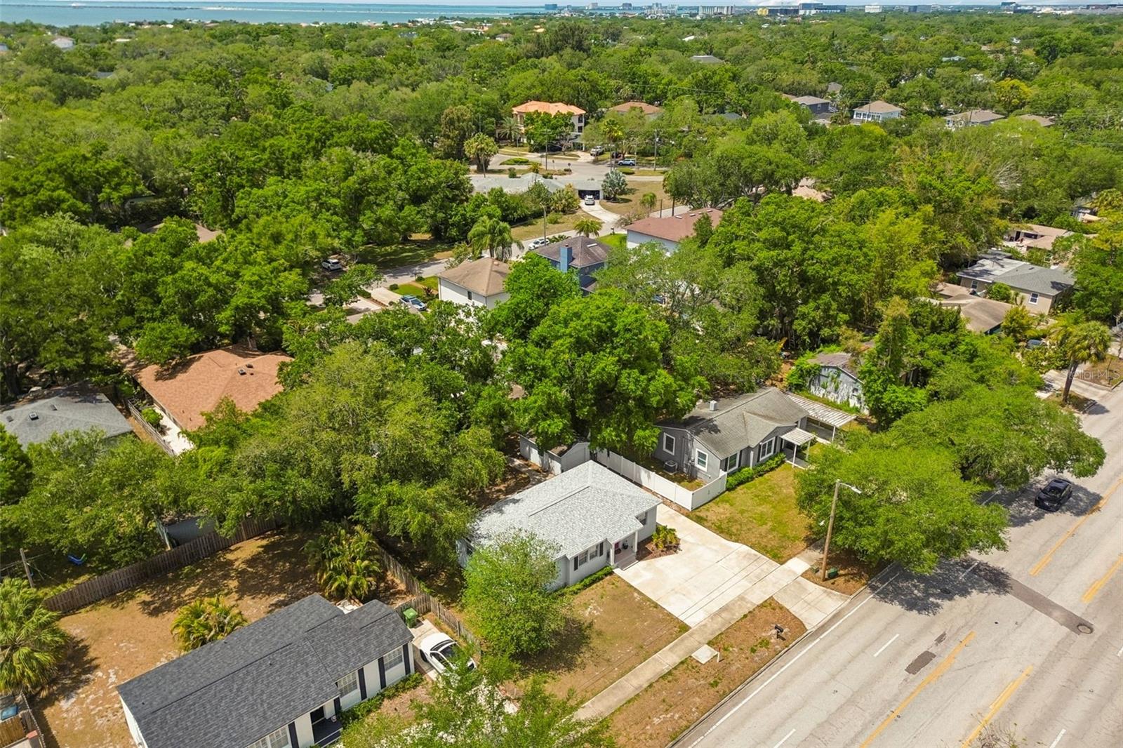 2801 S MANHATTAN AVE, TAMPA, FL, 33629