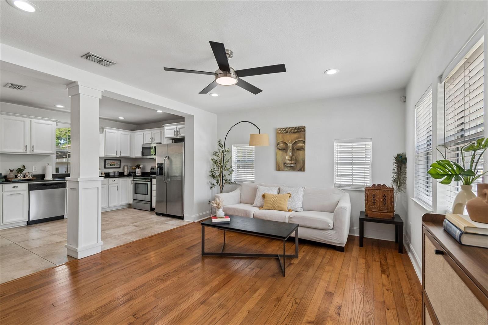 2801 S MANHATTAN AVE, TAMPA, FL, 33629