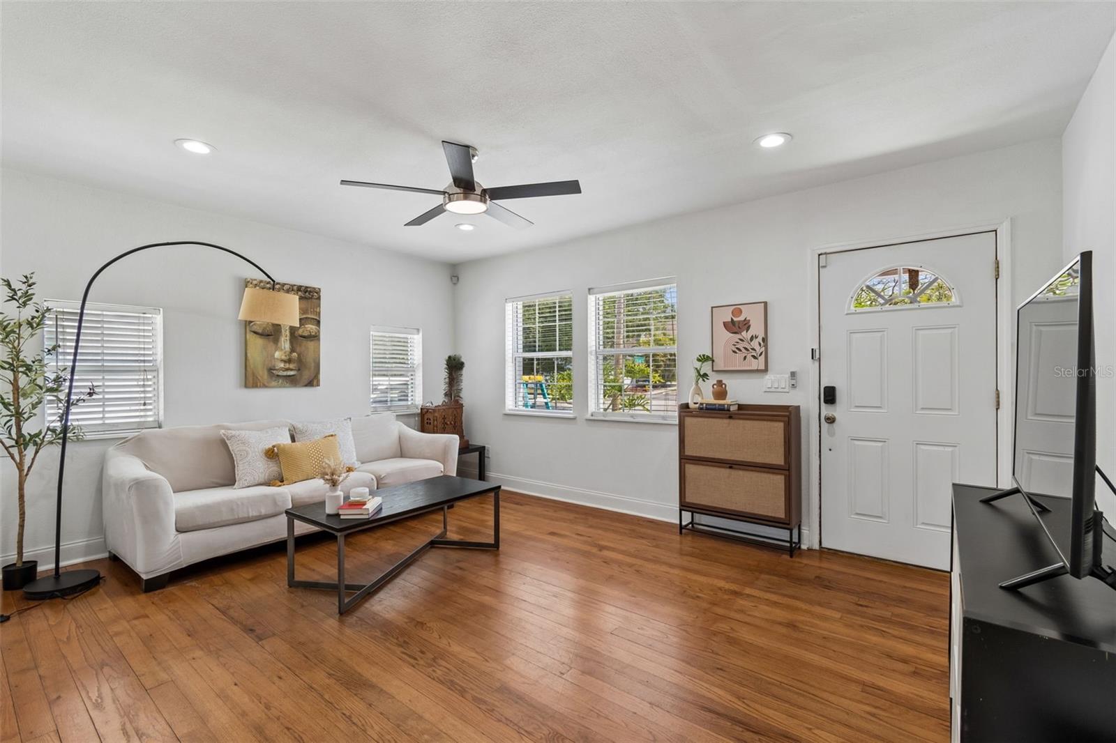 2801 S MANHATTAN AVE, TAMPA, FL, 33629