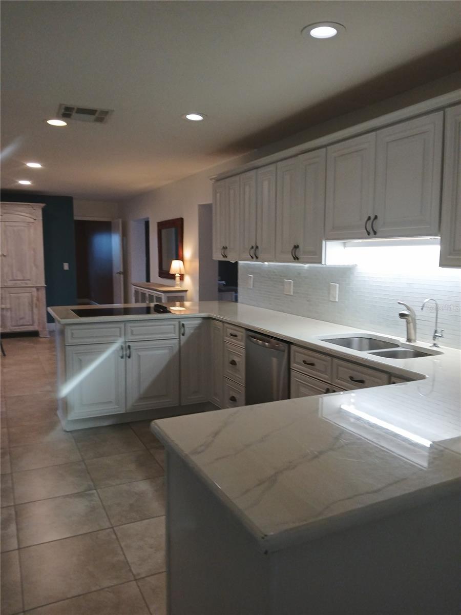 186 MANDOLIN DR, LAKE PLACID, FL, 33852