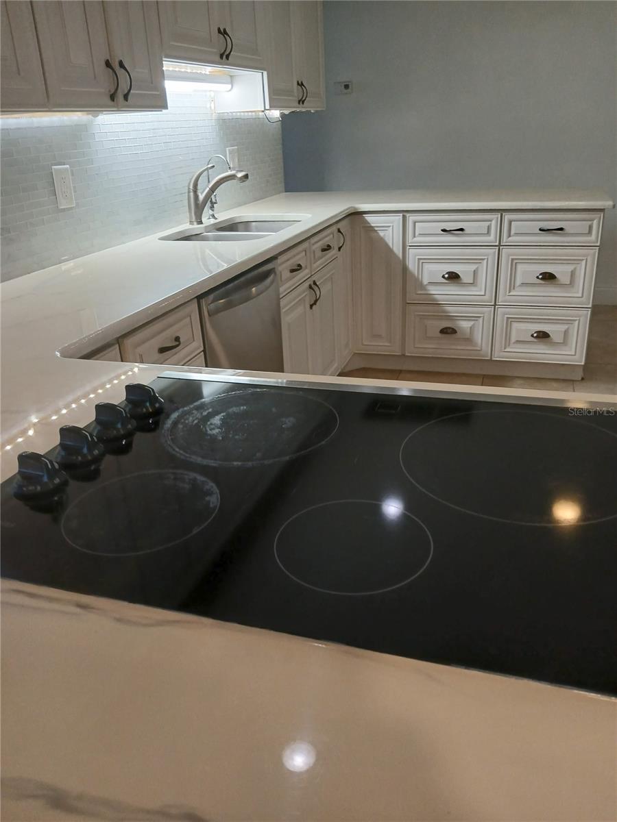 186 MANDOLIN DR, LAKE PLACID, FL, 33852