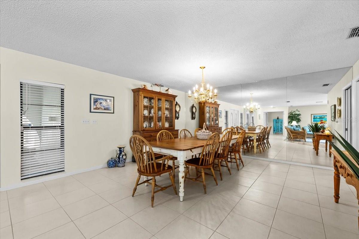 3111 HYDE PARK DR, CLEARWATER, FL, 33761