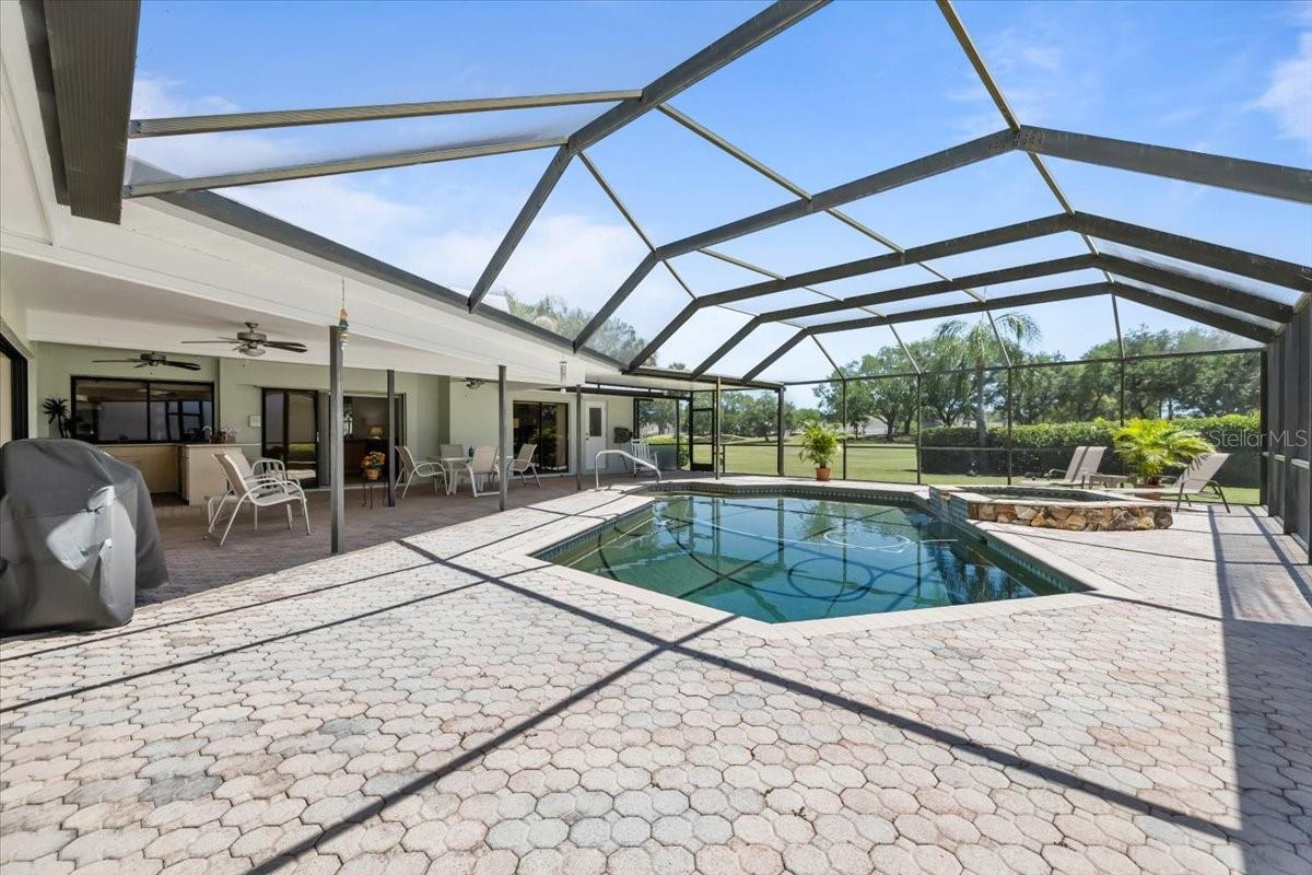 3111 HYDE PARK DR, CLEARWATER, FL, 33761