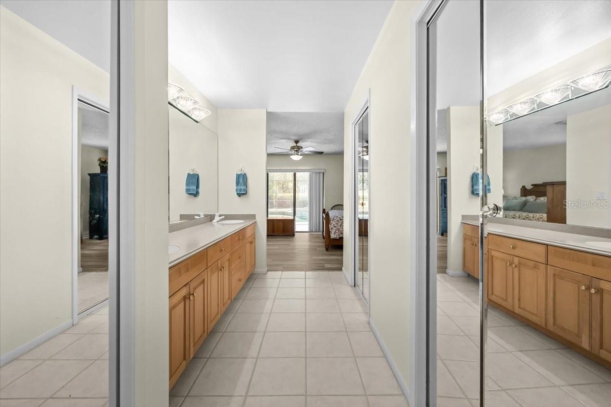 3111 HYDE PARK DR, CLEARWATER, FL, 33761