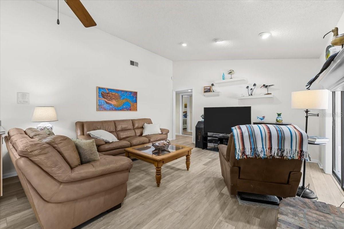 3111 HYDE PARK DR, CLEARWATER, FL, 33761