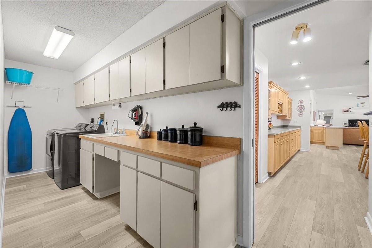 3111 HYDE PARK DR, CLEARWATER, FL, 33761