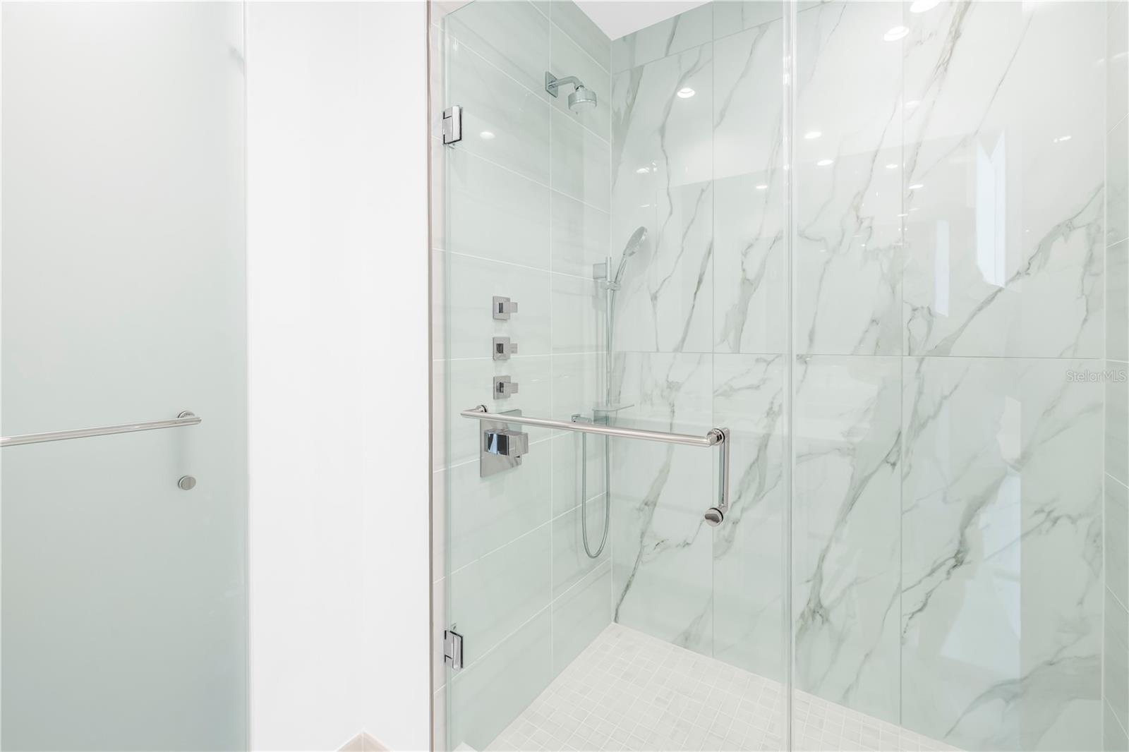 400 CENTRAL AVE #1608, ST PETERSBURG, FL, 33701