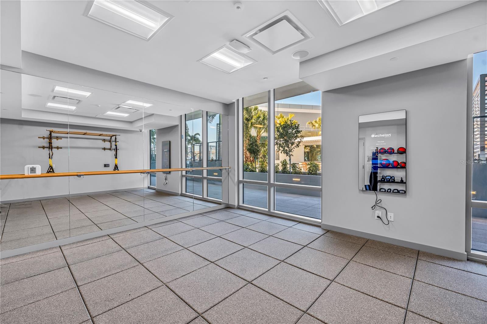 400 CENTRAL AVE #1608, ST PETERSBURG, FL, 33701