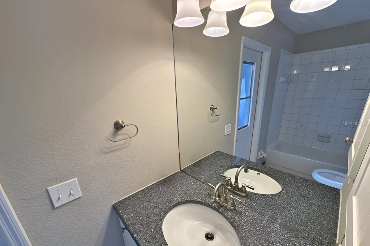 1825 MARCONI AVE, NORTH PORT, FL, 34286