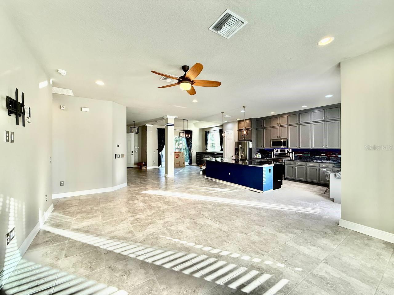 6414 SALT CREEK AVE, APOLLO BEACH, FL, 33572