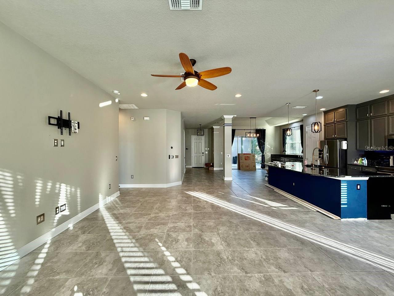 6414 SALT CREEK AVE, APOLLO BEACH, FL, 33572