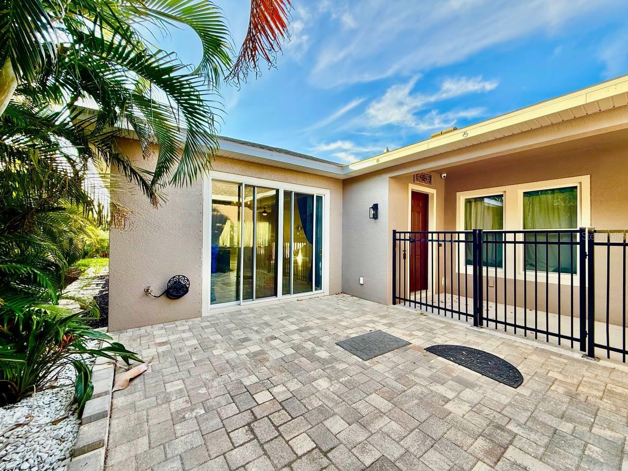 6414 SALT CREEK AVE, APOLLO BEACH, FL, 33572