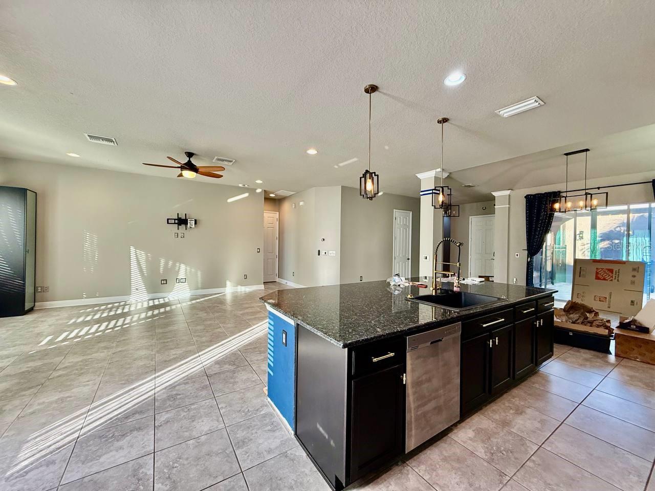 6414 SALT CREEK AVE, APOLLO BEACH, FL, 33572