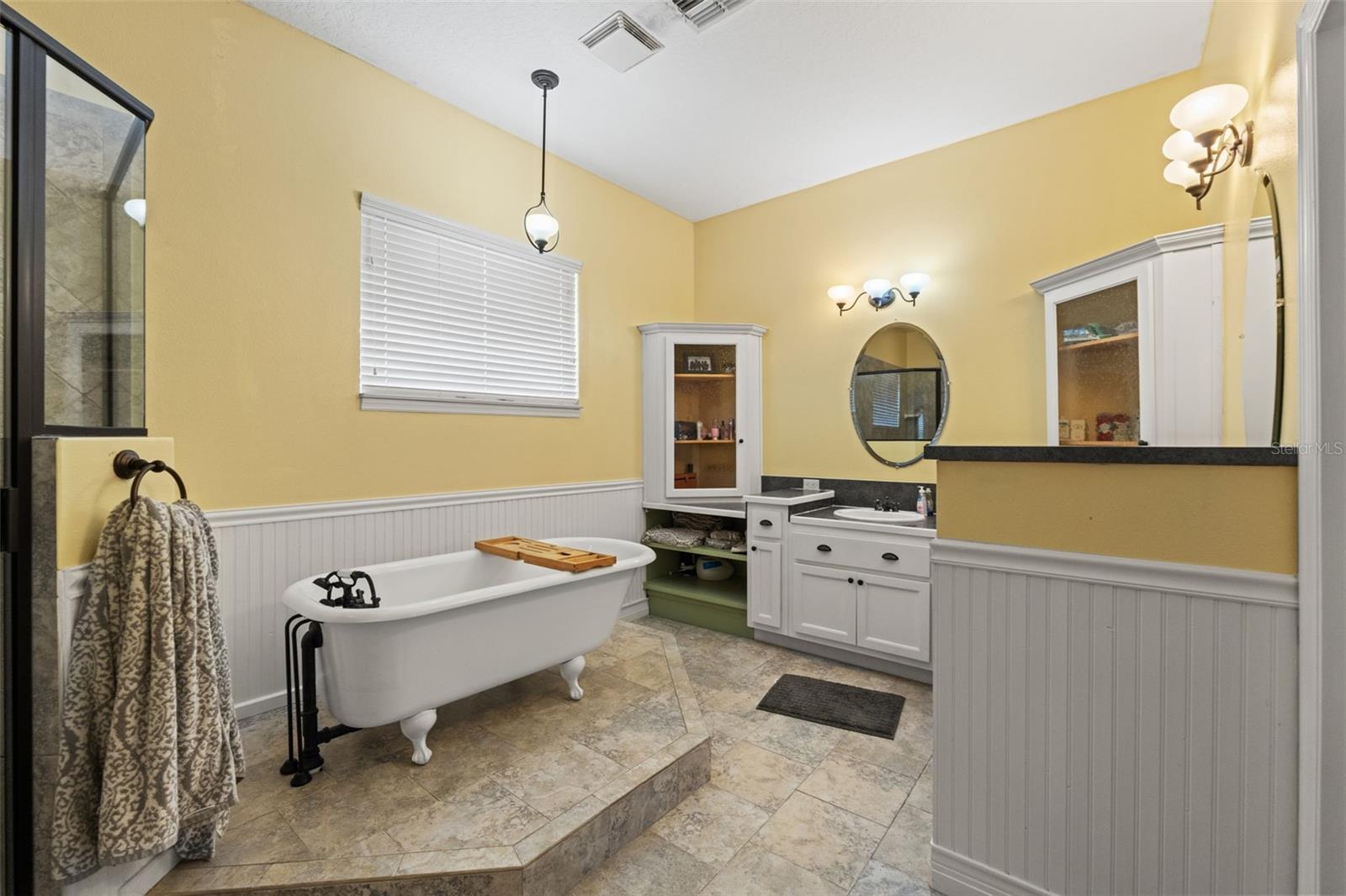 9135 MAZETTE RD, WEEKI WACHEE, FL, 34613