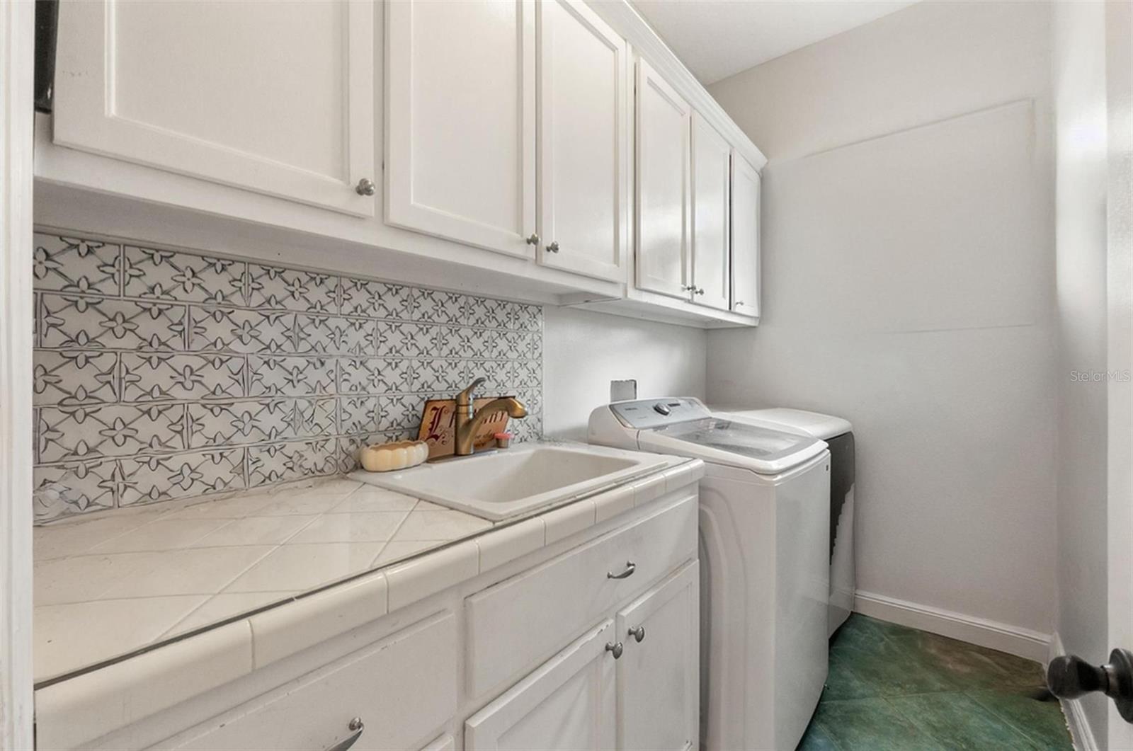 9135 MAZETTE RD, WEEKI WACHEE, FL, 34613