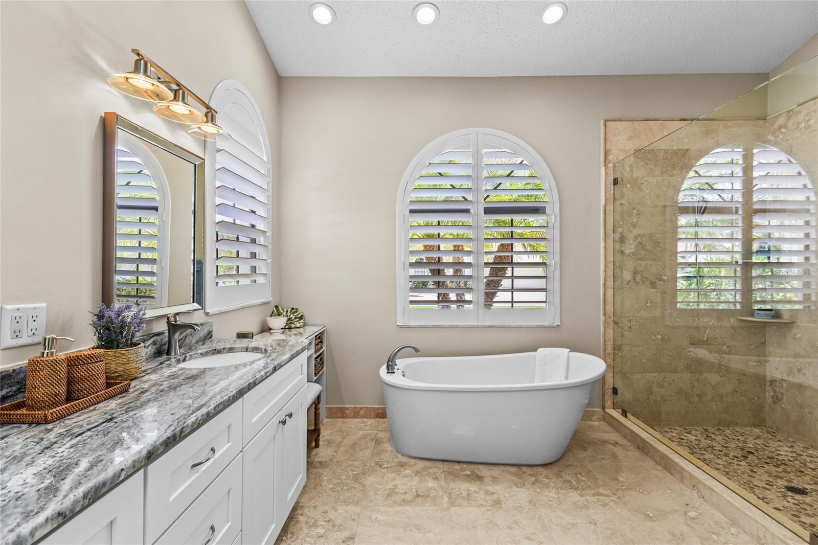 4601 LAS BRISAS LN, SARASOTA, FL, 34238