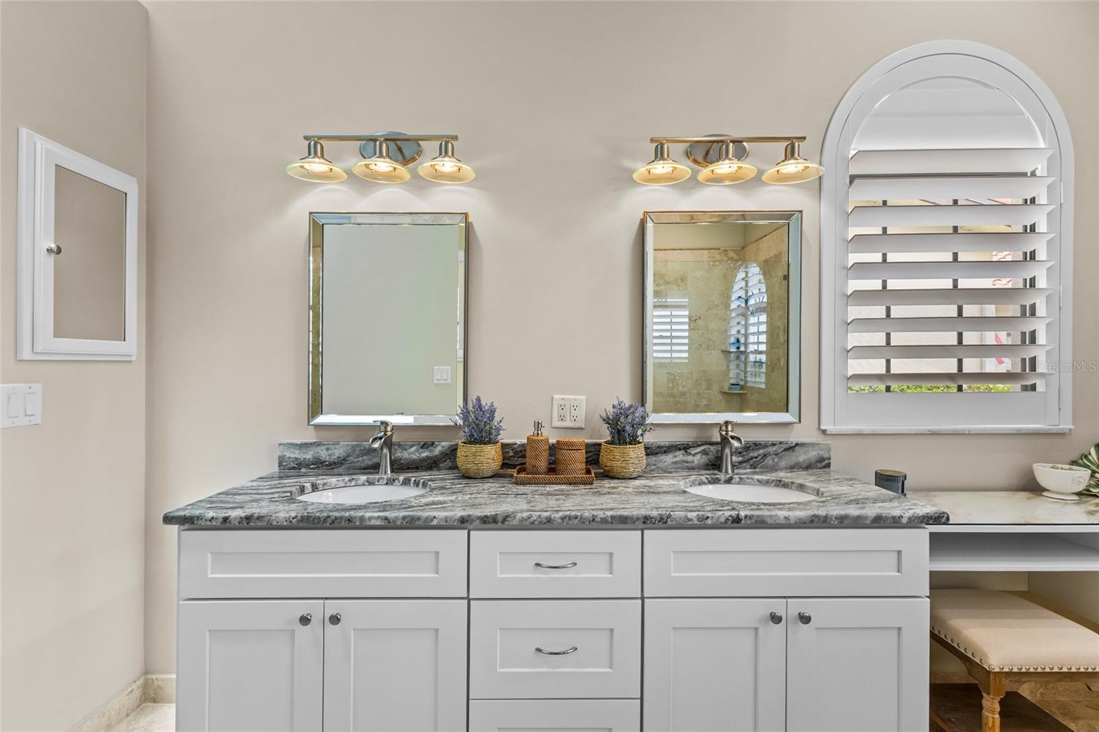 4601 LAS BRISAS LN, SARASOTA, FL, 34238