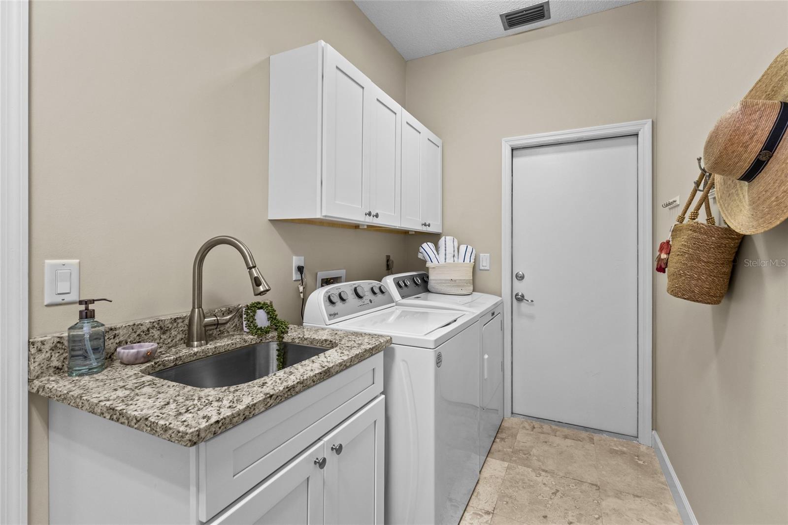 4601 LAS BRISAS LN, SARASOTA, FL, 34238