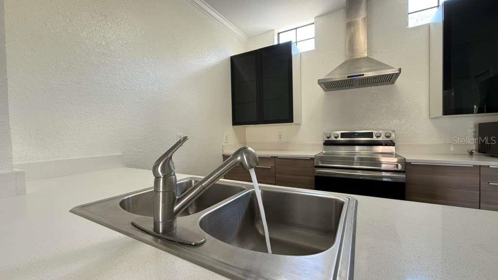 6133 METROWEST BLVD #105, ORLANDO, FL, 32835