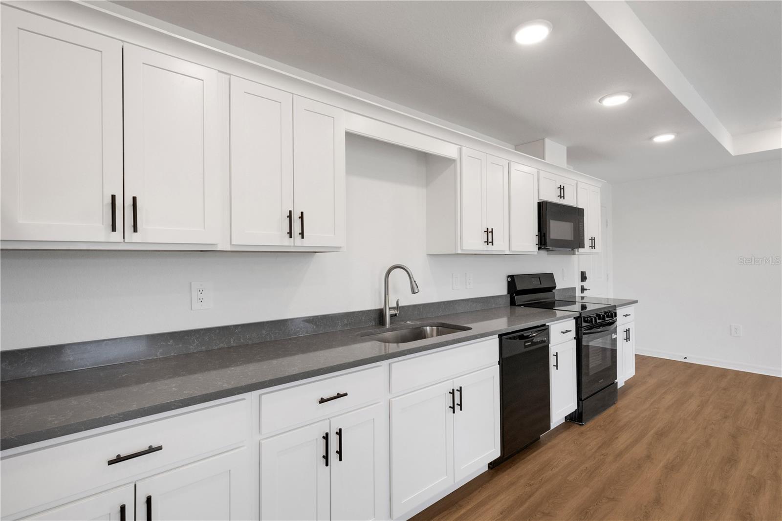 1065 / 1067 CAPTIVA PT, LAKELAND, FL, 33801