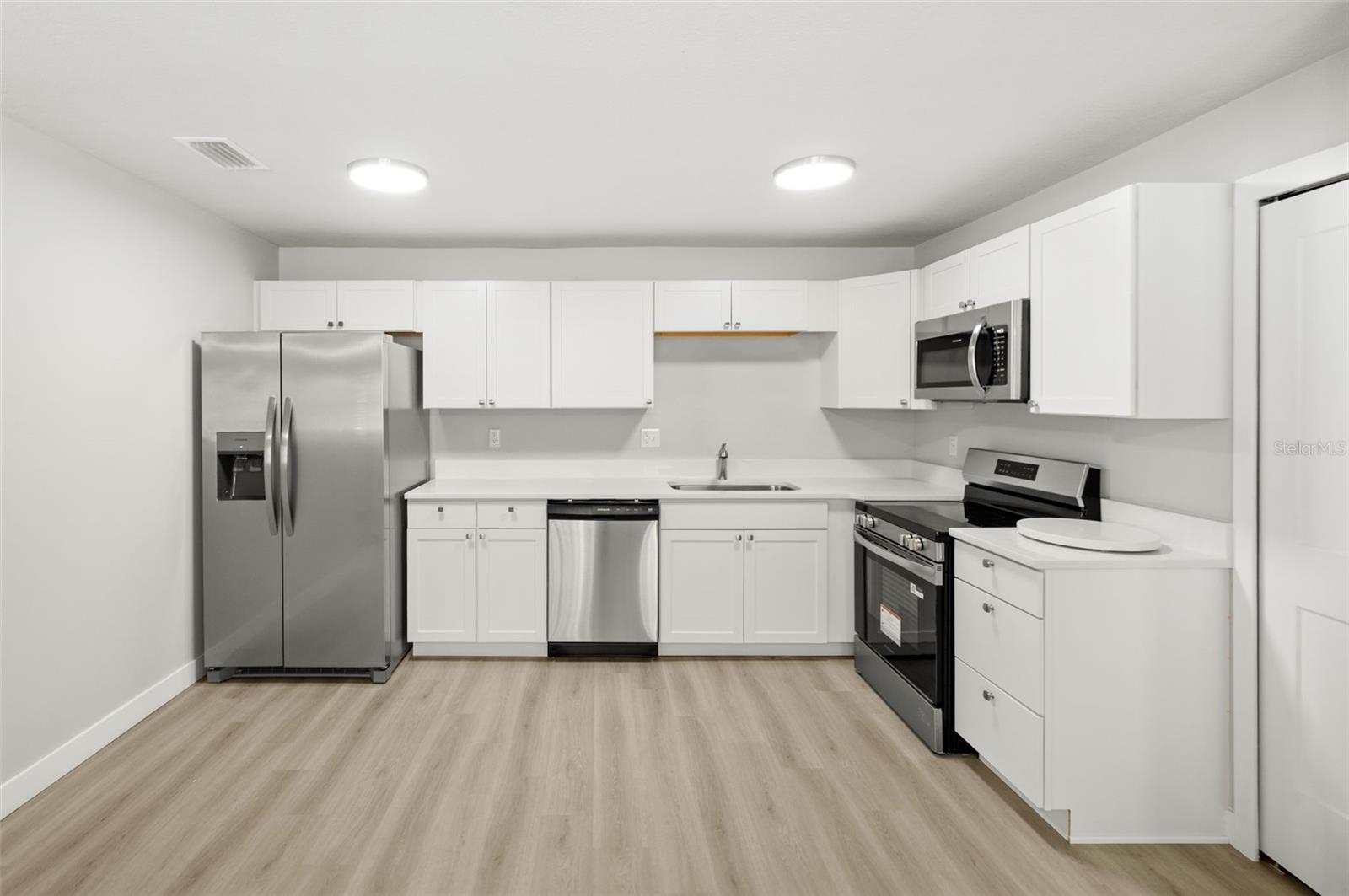 1919 NE 17TH DR, GAINESVILLE, FL, 32609