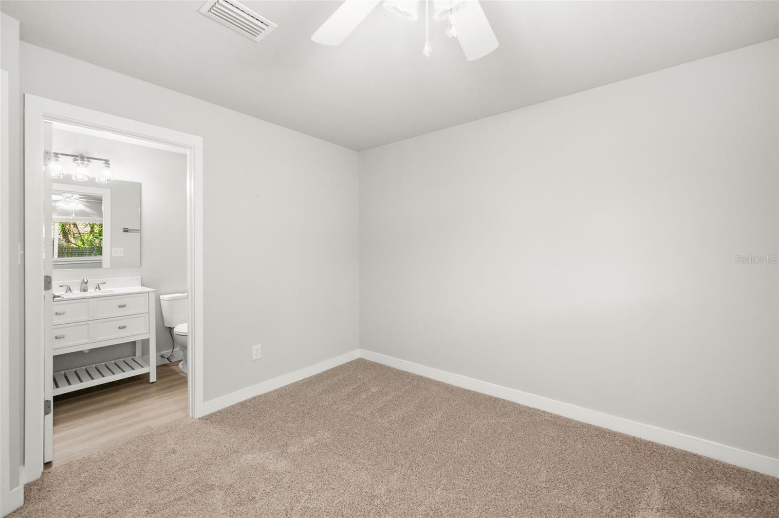 1919 NE 17TH DR, GAINESVILLE, FL, 32609