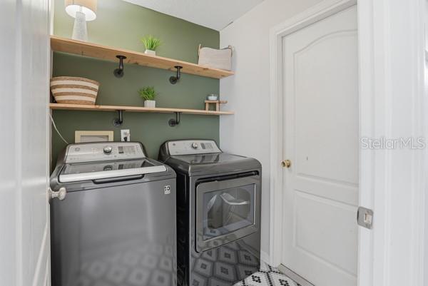 12219 BISHOPSFORD DR, TAMPA, FL, 33626