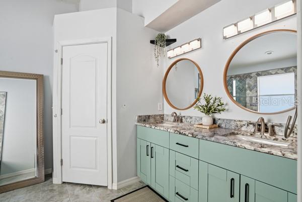 12219 BISHOPSFORD DR, TAMPA, FL, 33626