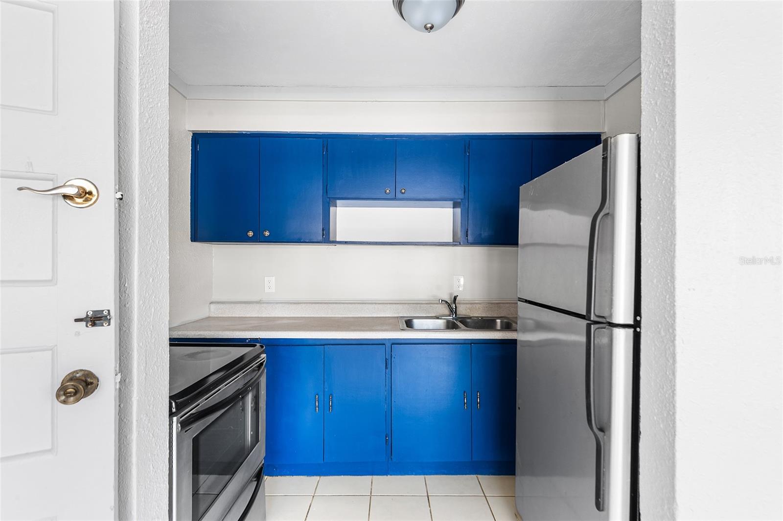 201 N HIMES AVE, TAMPA, FL, 33609