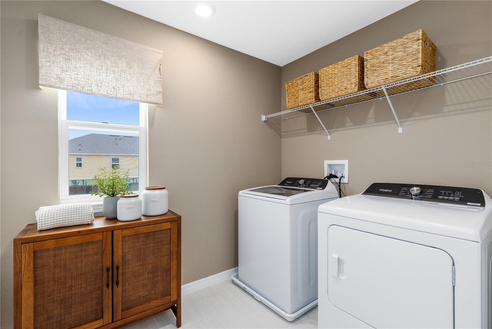 10670 EVENING STAR ST, ORLANDO, FL, 32829