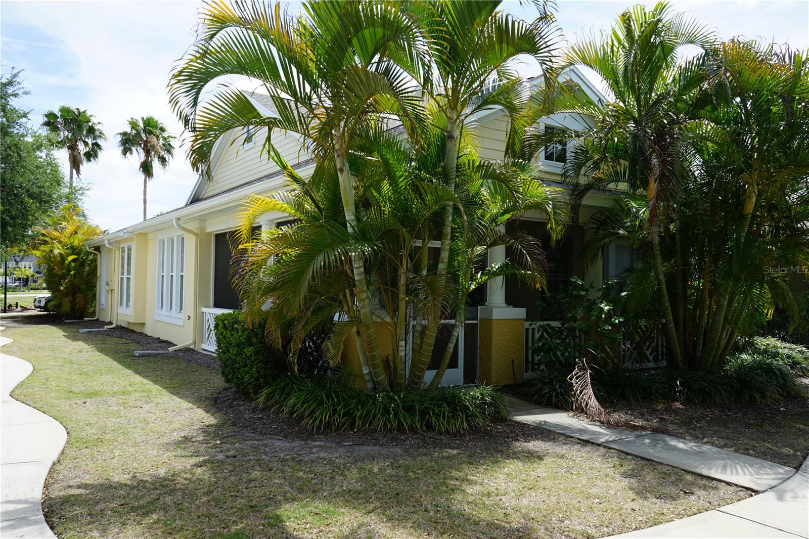 201 SUNSET CREST CT, APOLLO BEACH, FL, 33572