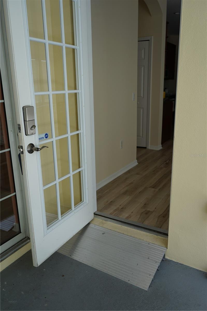 201 SUNSET CREST CT, APOLLO BEACH, FL, 33572