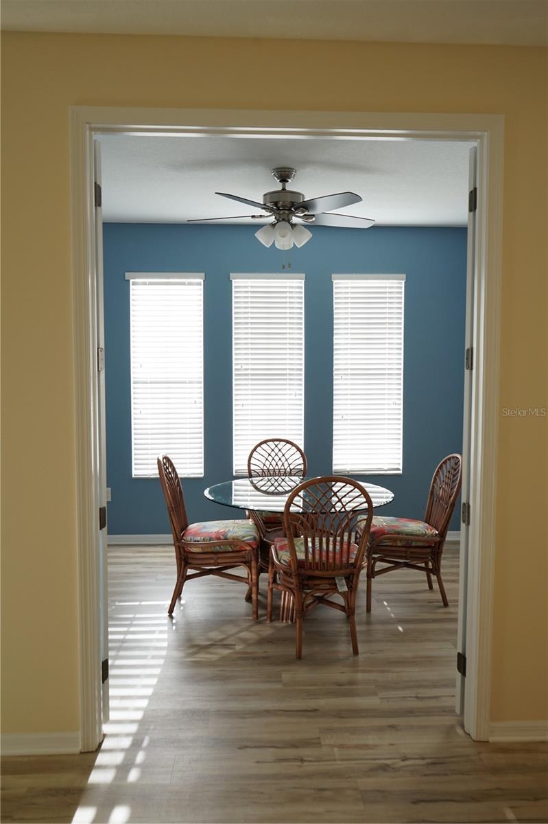 201 SUNSET CREST CT, APOLLO BEACH, FL, 33572