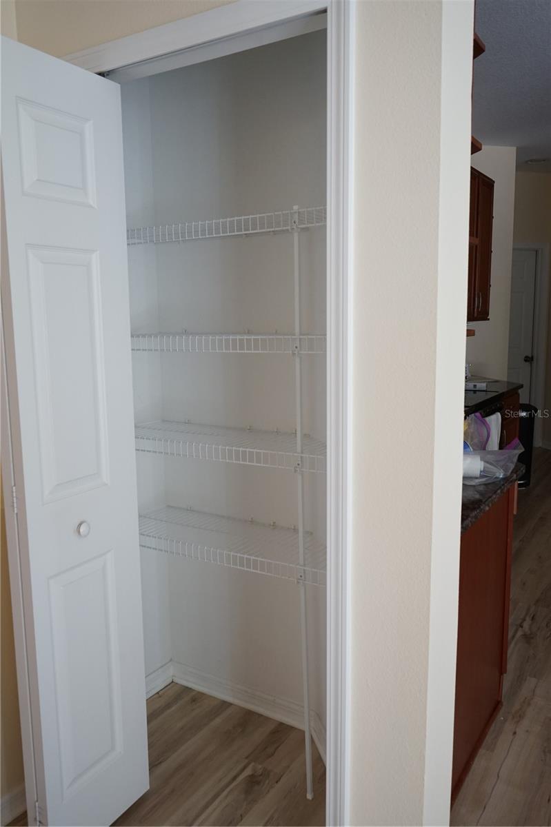 201 SUNSET CREST CT, APOLLO BEACH, FL, 33572