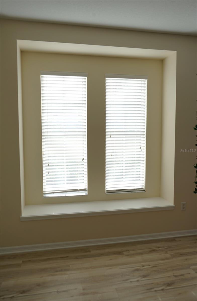 201 SUNSET CREST CT, APOLLO BEACH, FL, 33572