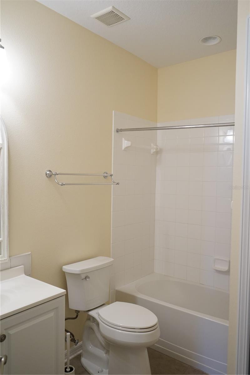 201 SUNSET CREST CT, APOLLO BEACH, FL, 33572