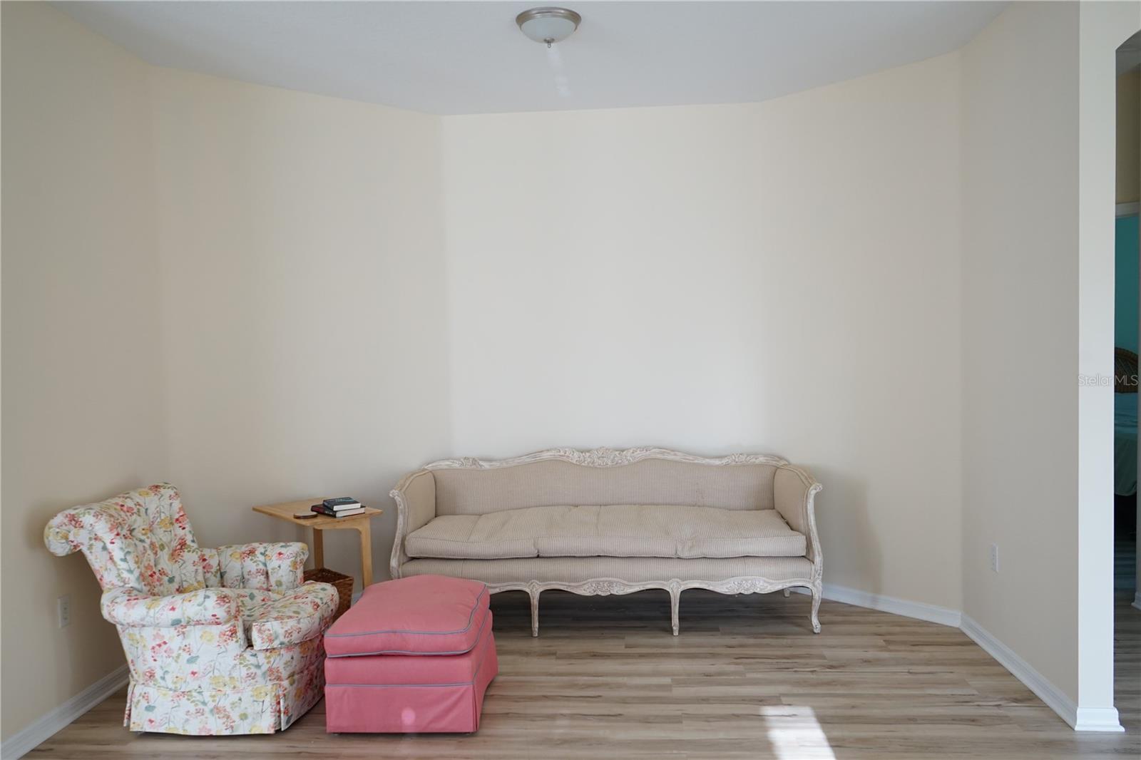 201 SUNSET CREST CT, APOLLO BEACH, FL, 33572