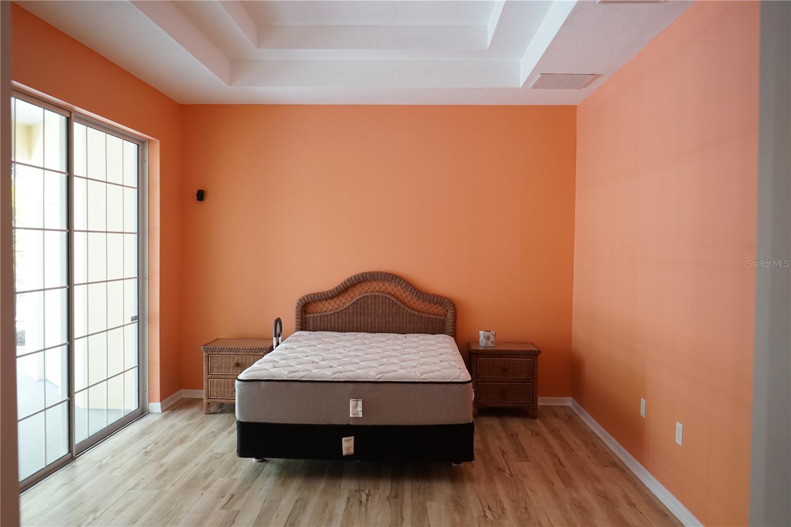 201 SUNSET CREST CT, APOLLO BEACH, FL, 33572