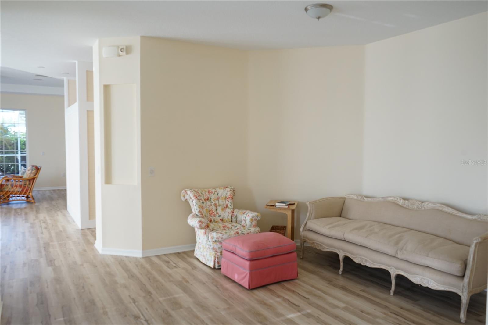 201 SUNSET CREST CT, APOLLO BEACH, FL, 33572