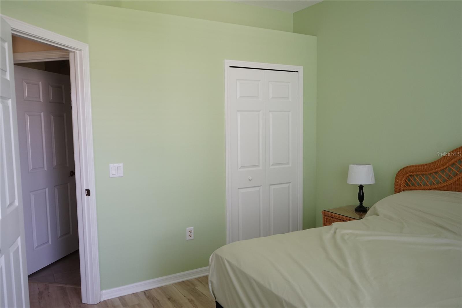 201 SUNSET CREST CT, APOLLO BEACH, FL, 33572