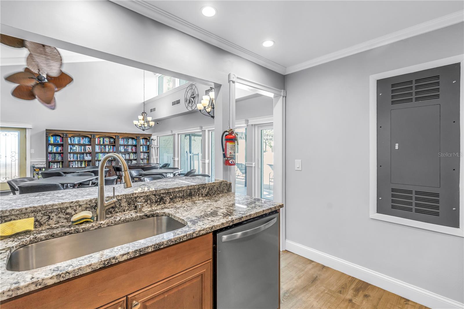 3269 BENEVA RD #102, SARASOTA, FL, 34232