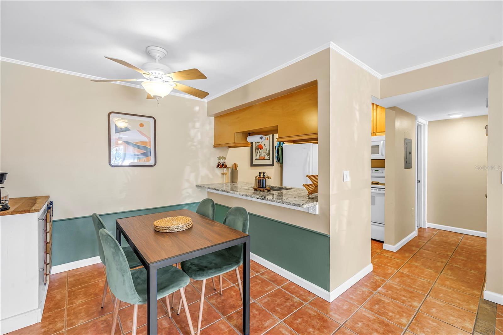 3269 BENEVA RD #102, SARASOTA, FL, 34232