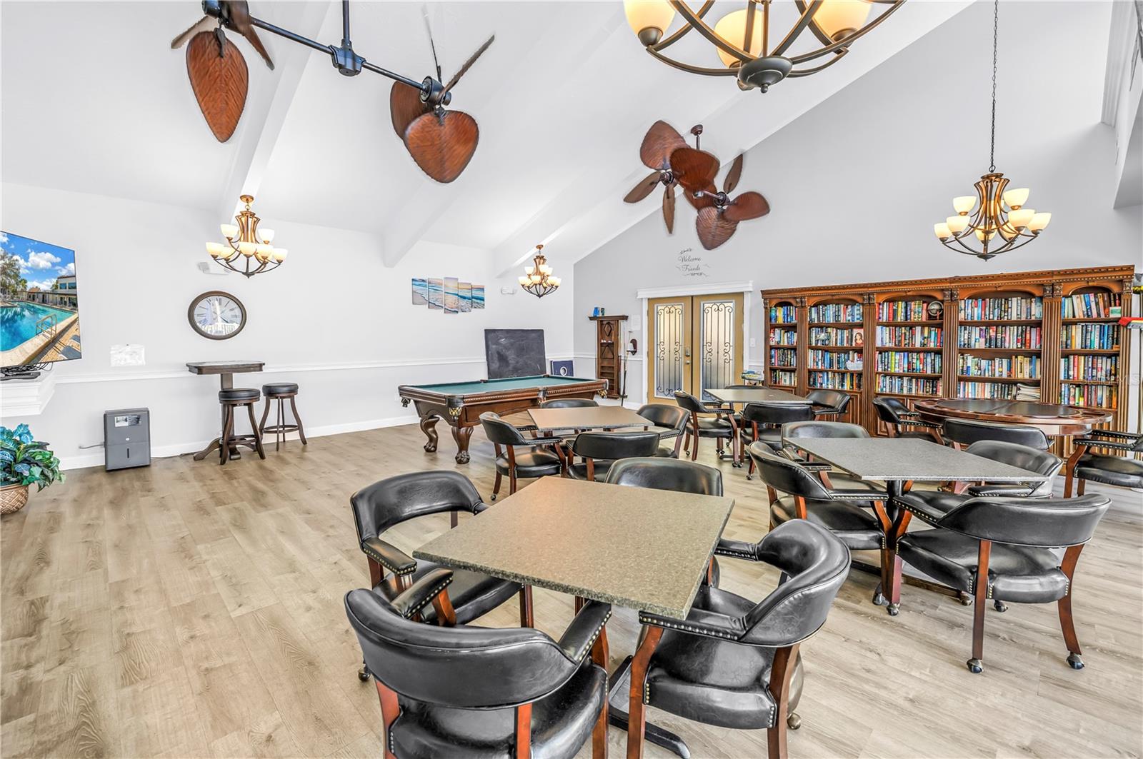 3269 BENEVA RD #102, SARASOTA, FL, 34232