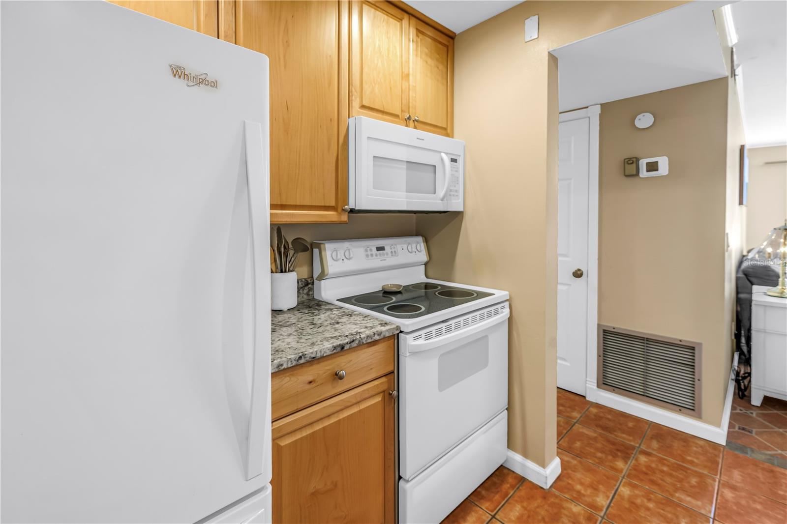 3269 BENEVA RD #102, SARASOTA, FL, 34232