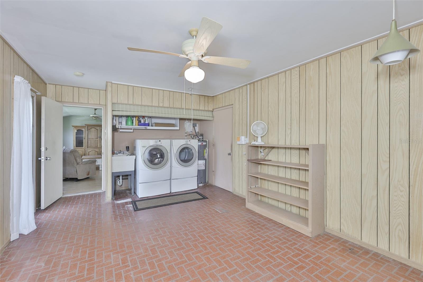 1525 ALLEGHENY DR, SUN CITY CENTER, FL, 33573