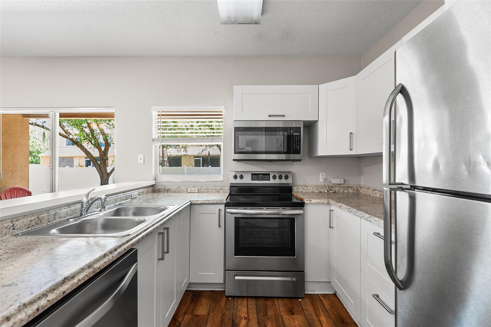 1304 DENMAN CT, WESLEY CHAPEL, FL, 33543
