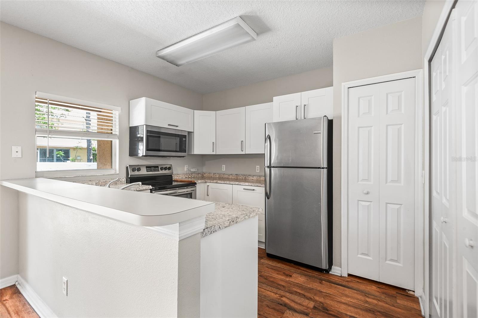 1304 DENMAN CT, WESLEY CHAPEL, FL, 33543