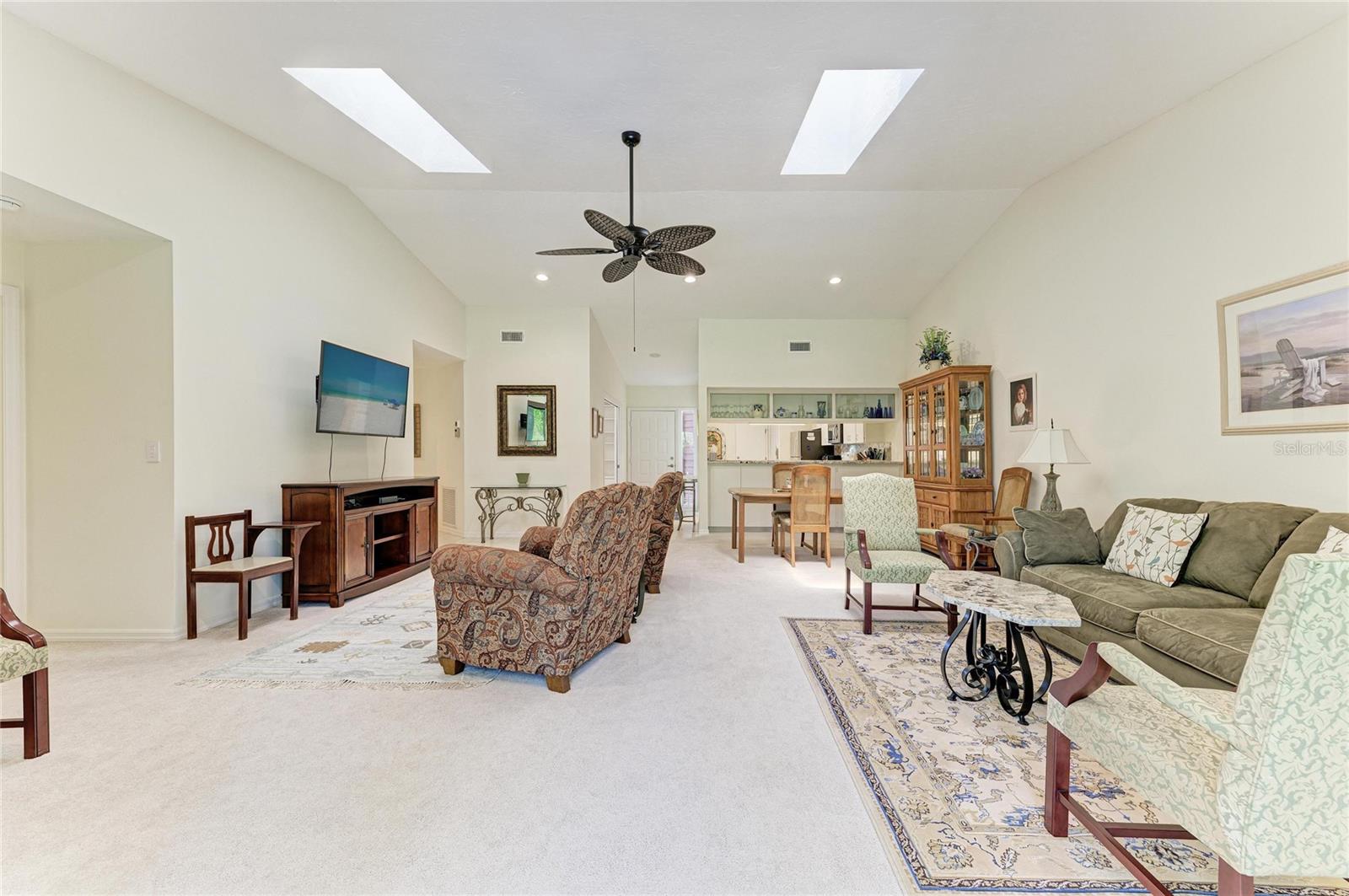 3946 WILSHIRE CIR E #168, SARASOTA, FL, 34238