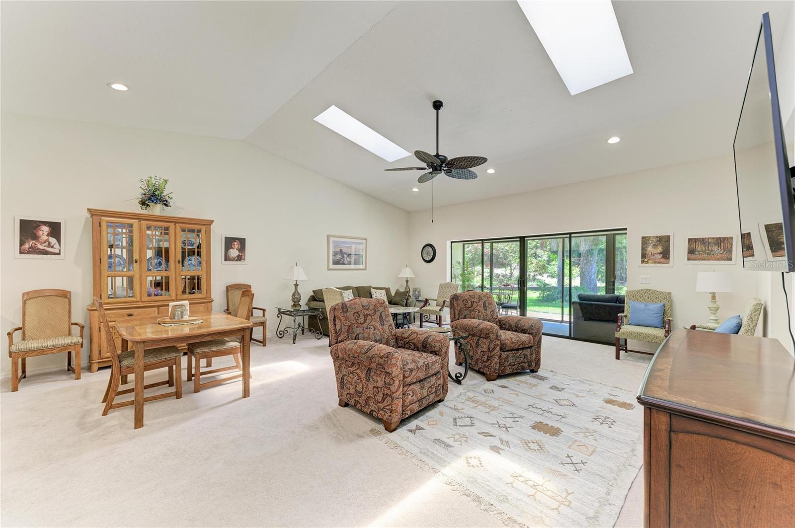 3946 WILSHIRE CIR E #168, SARASOTA, FL, 34238