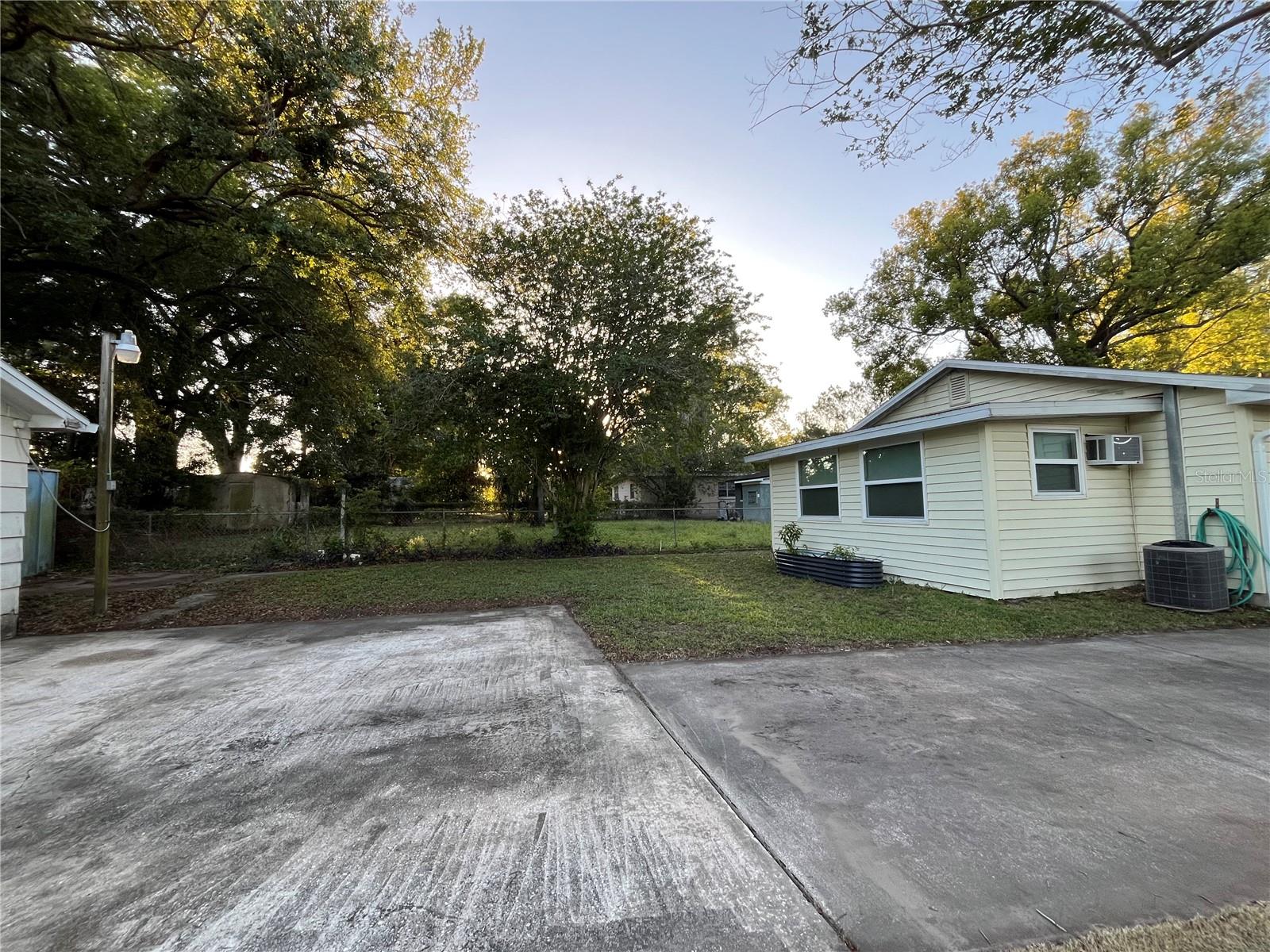 1816 WEEKS AVE, ORLANDO, FL, 32806